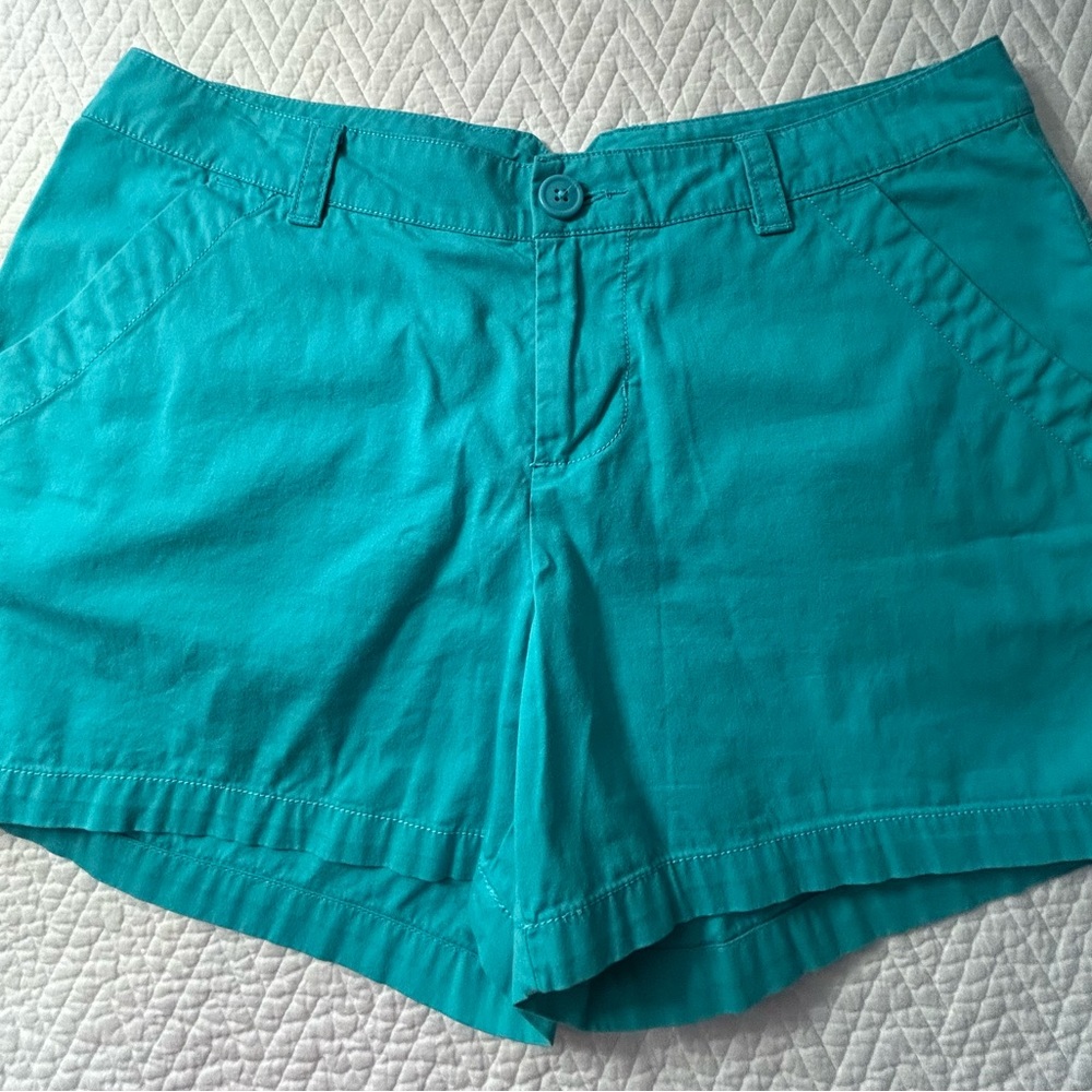 Columbia women’s size 8 Chino shorts teal blue color - Picture 2 of 7